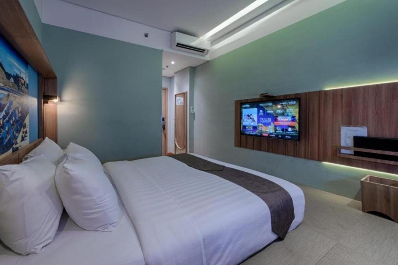 Kuretakeso Kemang Hotel Jakarta Kültér fotó